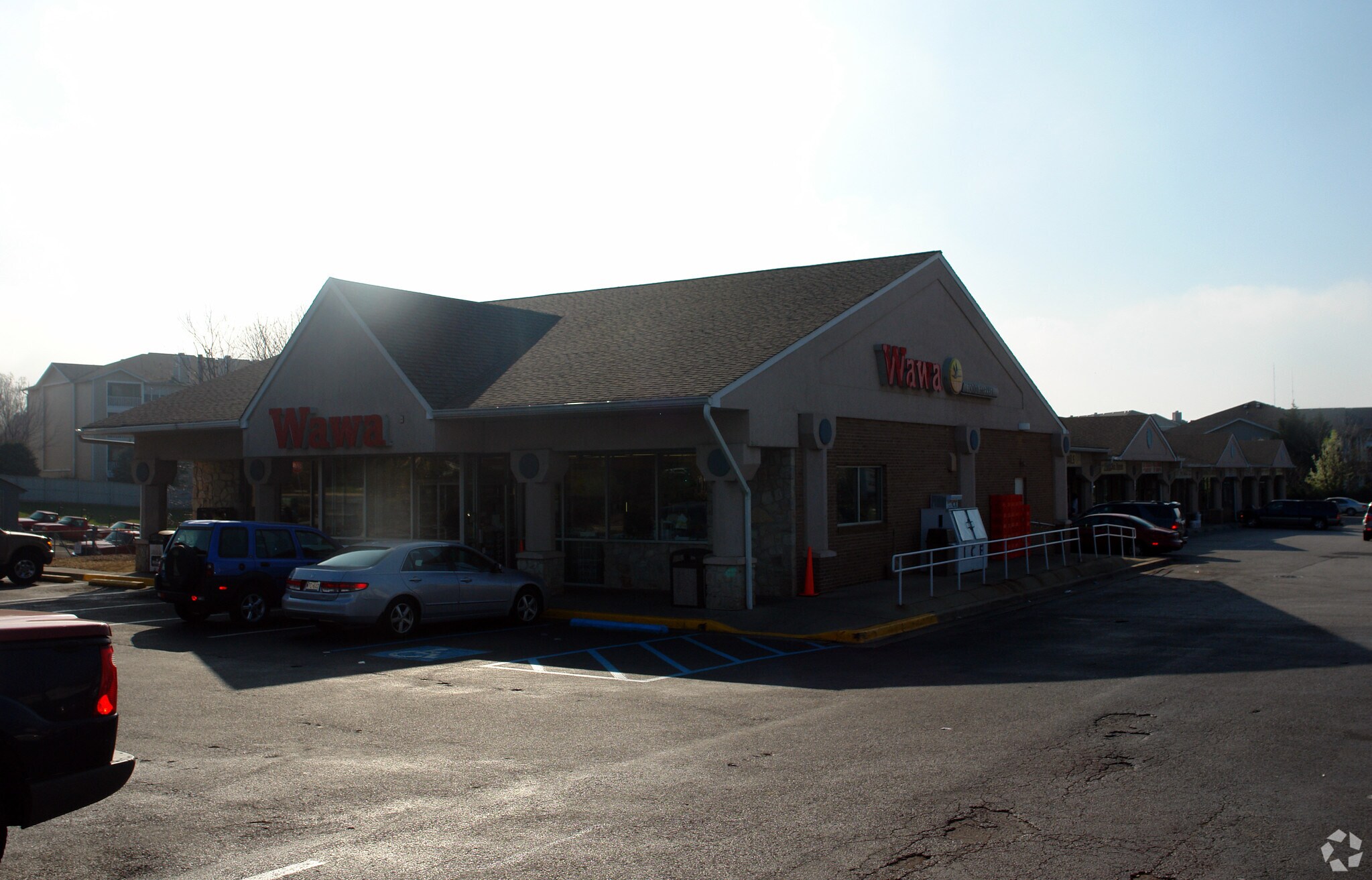 626 Admiral Dr, Annapolis, MD 21401 Admiral's Court