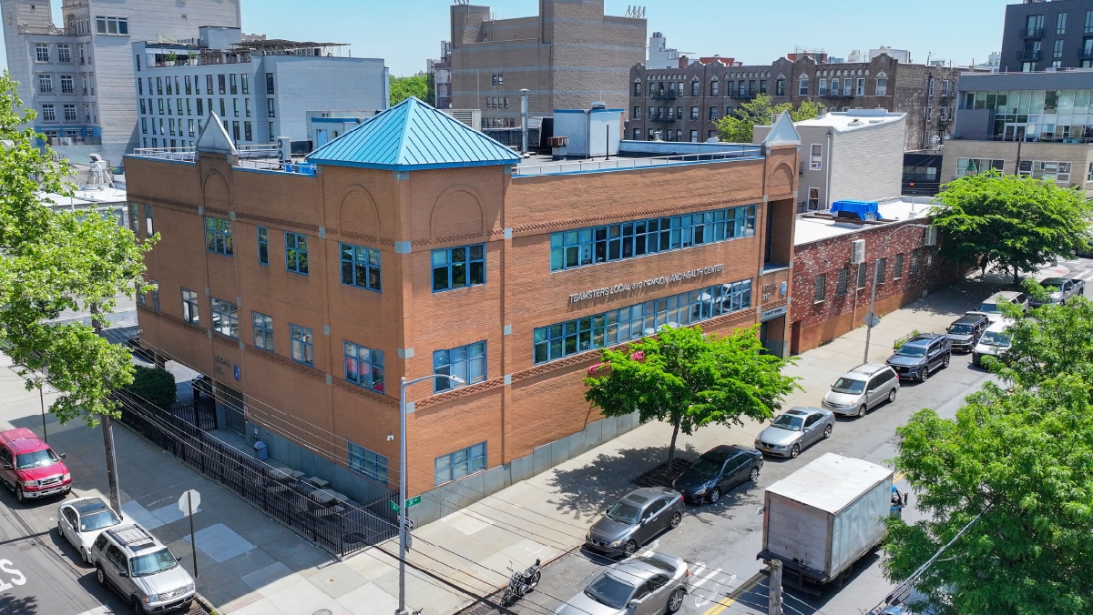 2409 38th Ave, Long Island City, NY for lease Building Photo- Image 1 of 7