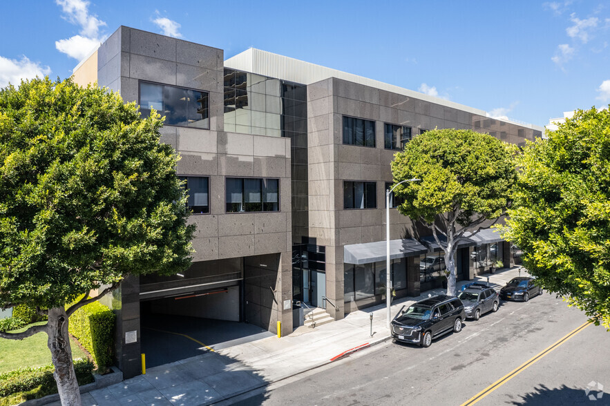 131 S Rodeo Dr, Beverly Hills, CA for lease - Building Photo - Image 2 of 5