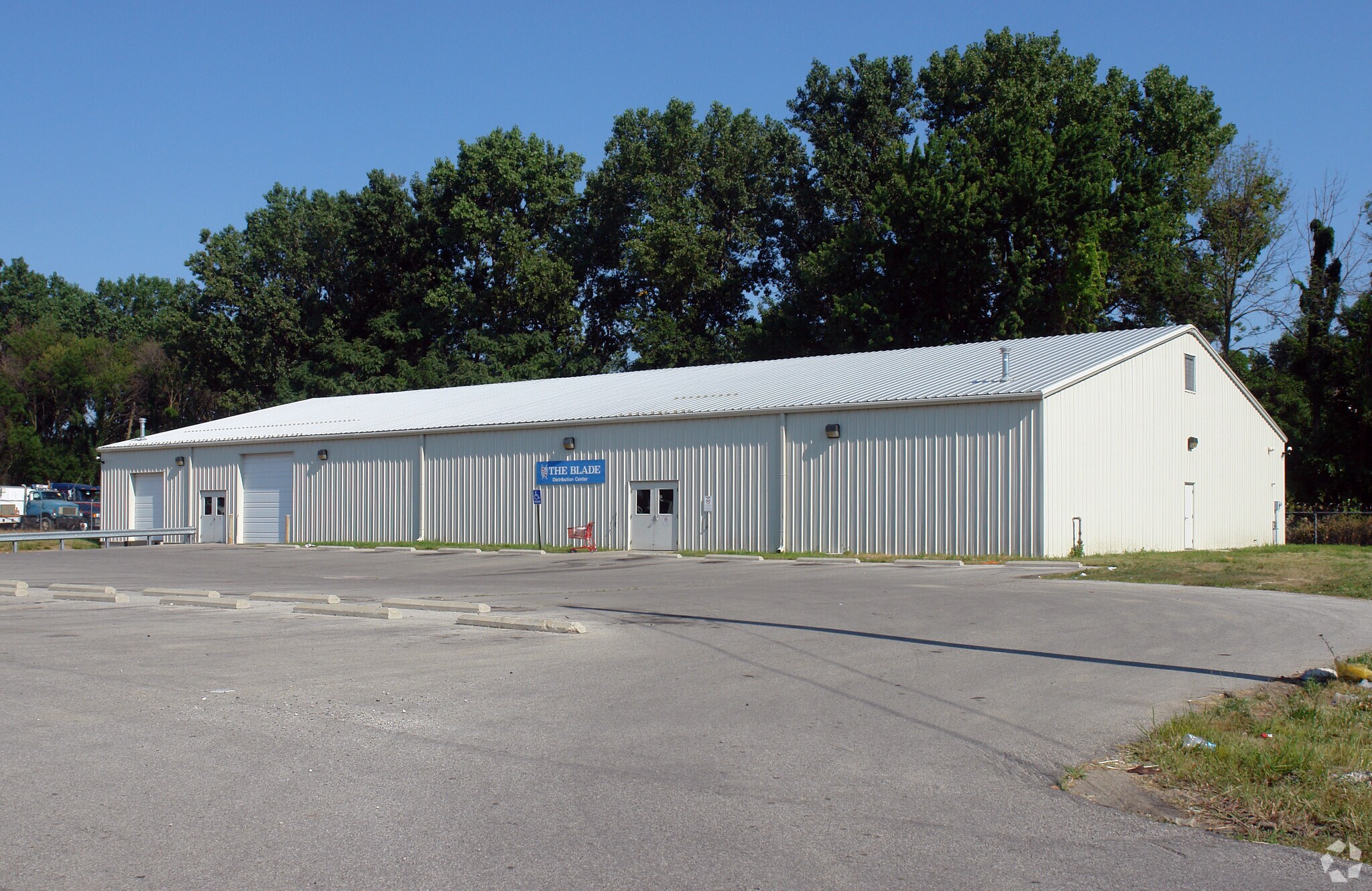 5439 Lewis Ave, Toledo, OH for sale Primary Photo- Image 1 of 1