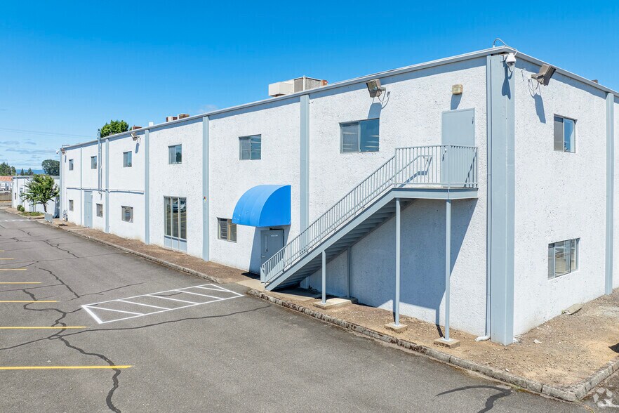 3700 24th Ave, Forest Grove, OR for sale - Primary Photo - Image 1 of 1
