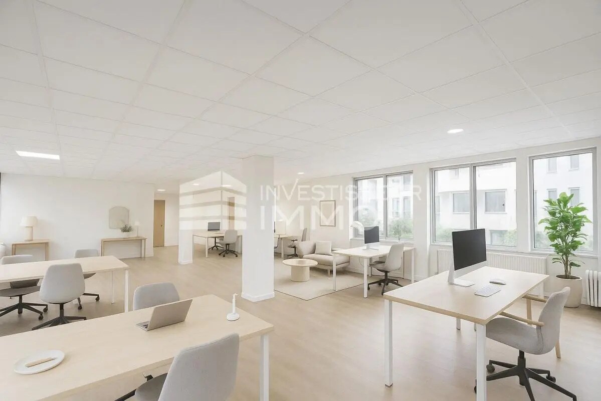 Office in Boissy-Saint-Léger for lease Building Photo- Image 1 of 8