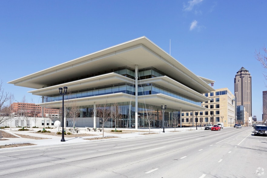 1459 Grand Ave, Des Moines, IA for lease - Building Photo - Image 3 of 27