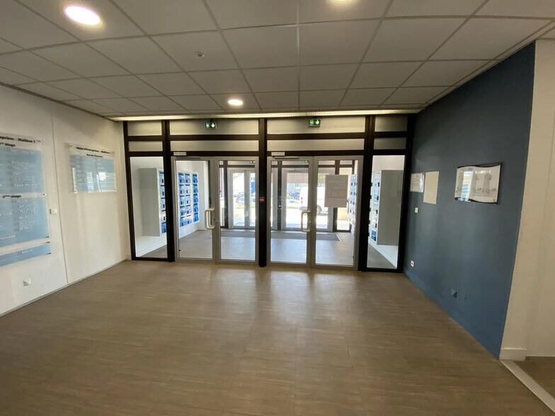 60 Boulevard Maréchal Alphonse Juin, Nantes for lease - Building Photo - Image 2 of 7