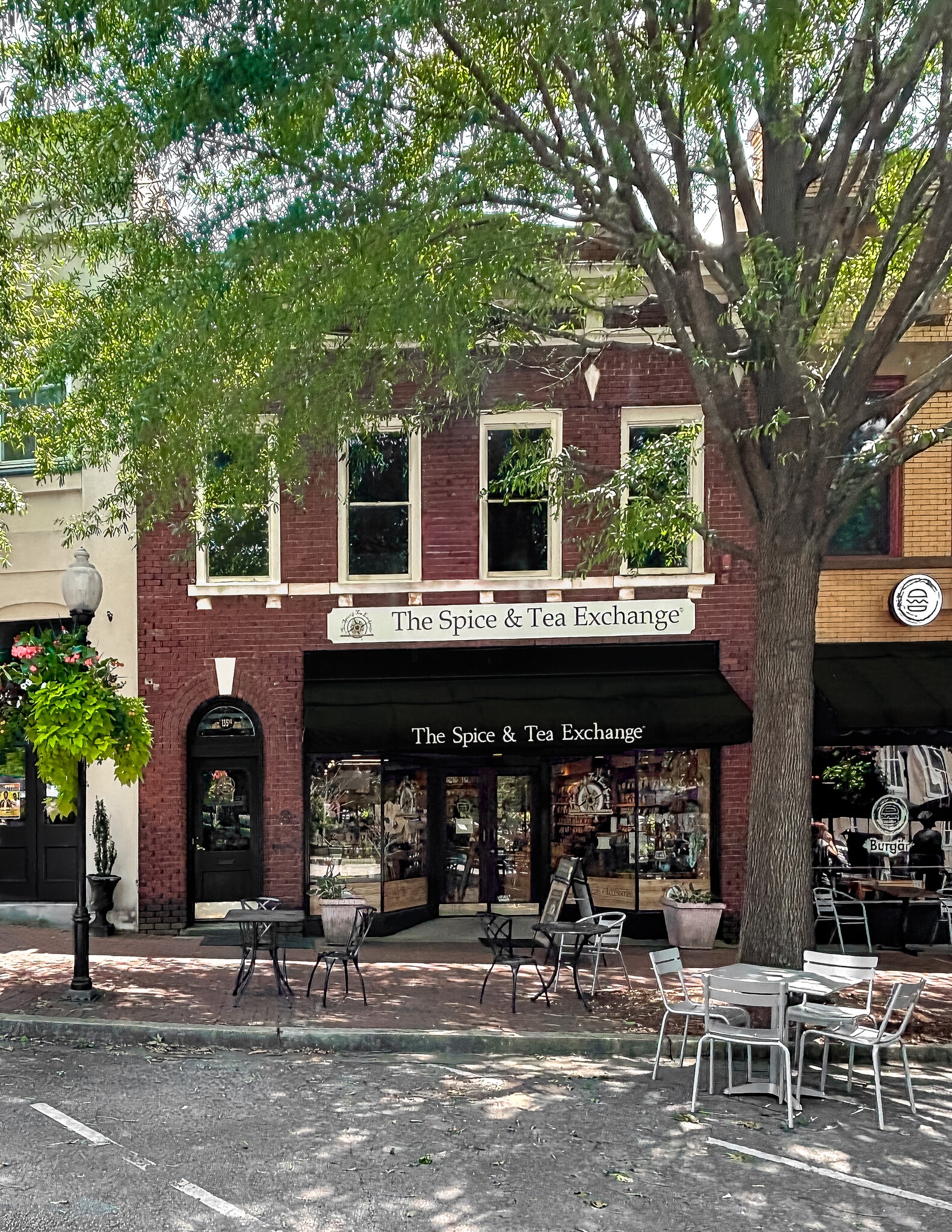 135 W Main St, Spartanburg, SC for lease Building Photo- Image 1 of 15