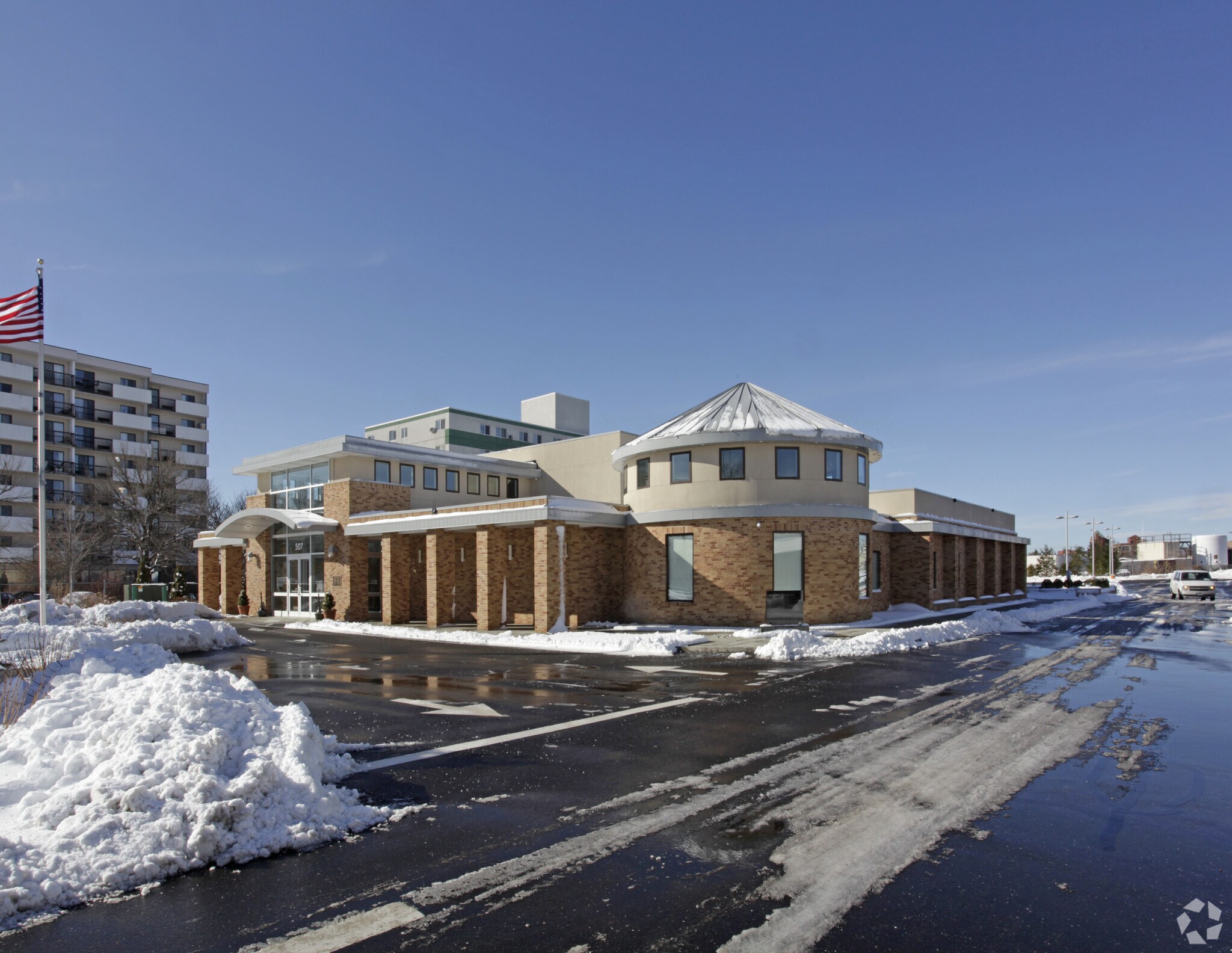 507 Shippan Ave, Stamford, CT for sale Primary Photo- Image 1 of 1