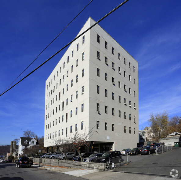 45 Ludlow St, Yonkers, NY for sale - Building Photo - Image 3 of 6