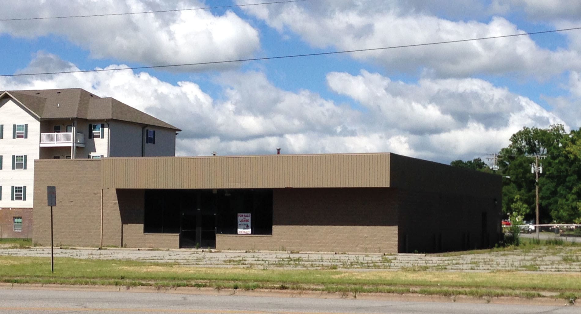 1033 N Bendix Dr, South Bend, IN for sale Building Photo- Image 1 of 1