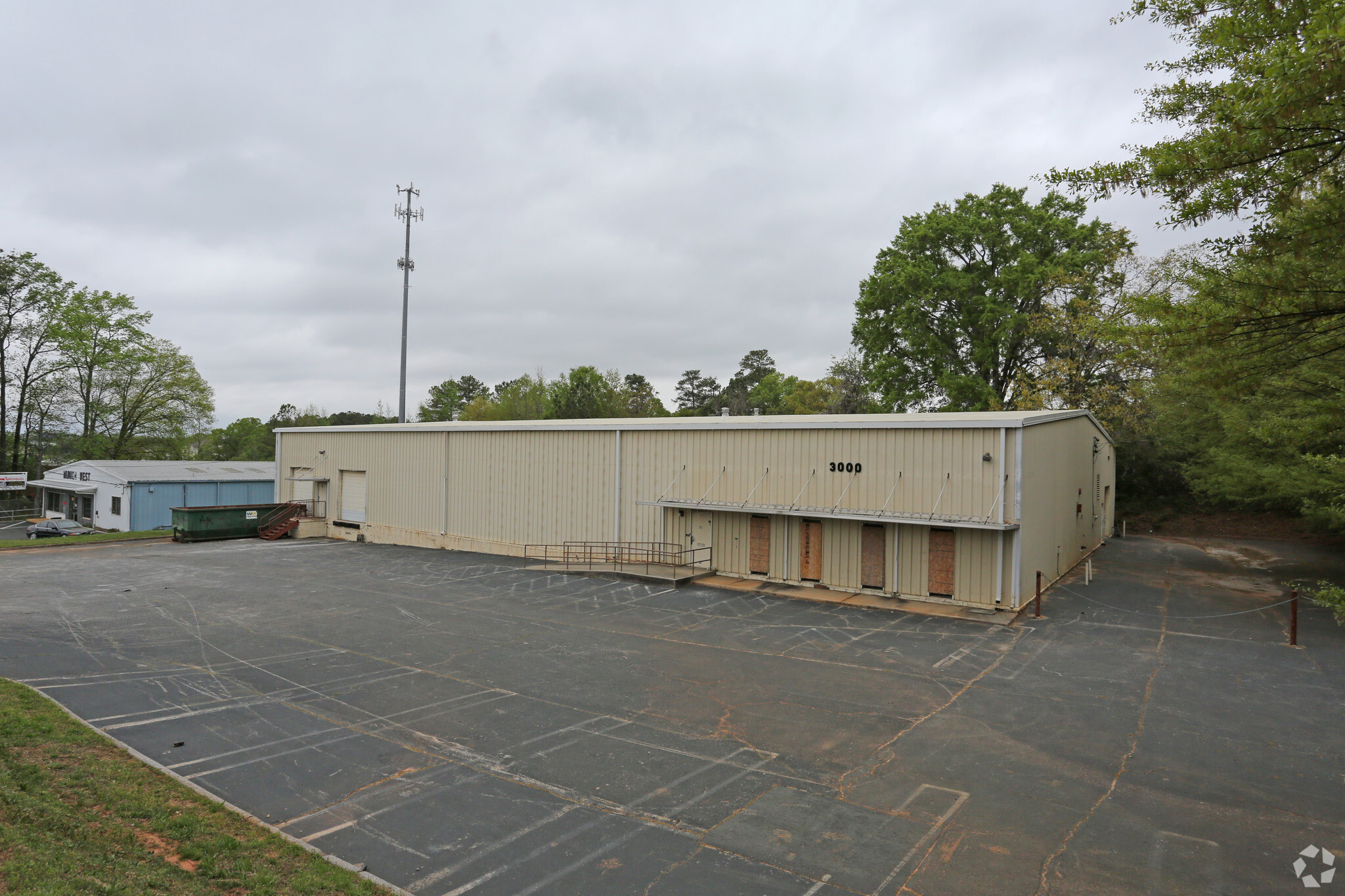 3000 N Decatur Rd, Decatur, GA for lease Primary Photo- Image 1 of 3