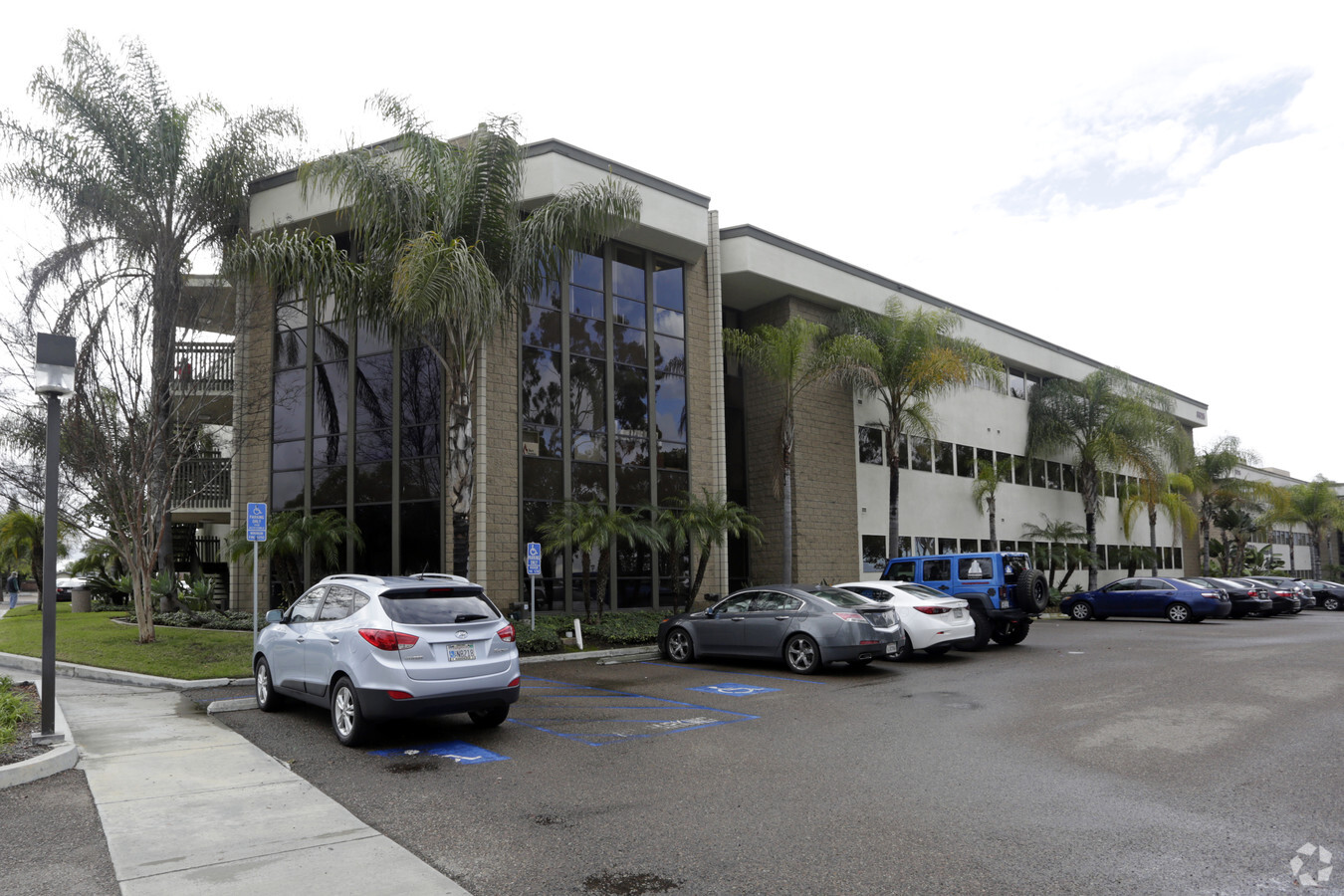 8825 Aero Dr, San Diego, CA 92123 - Office for Lease | LoopNet.com