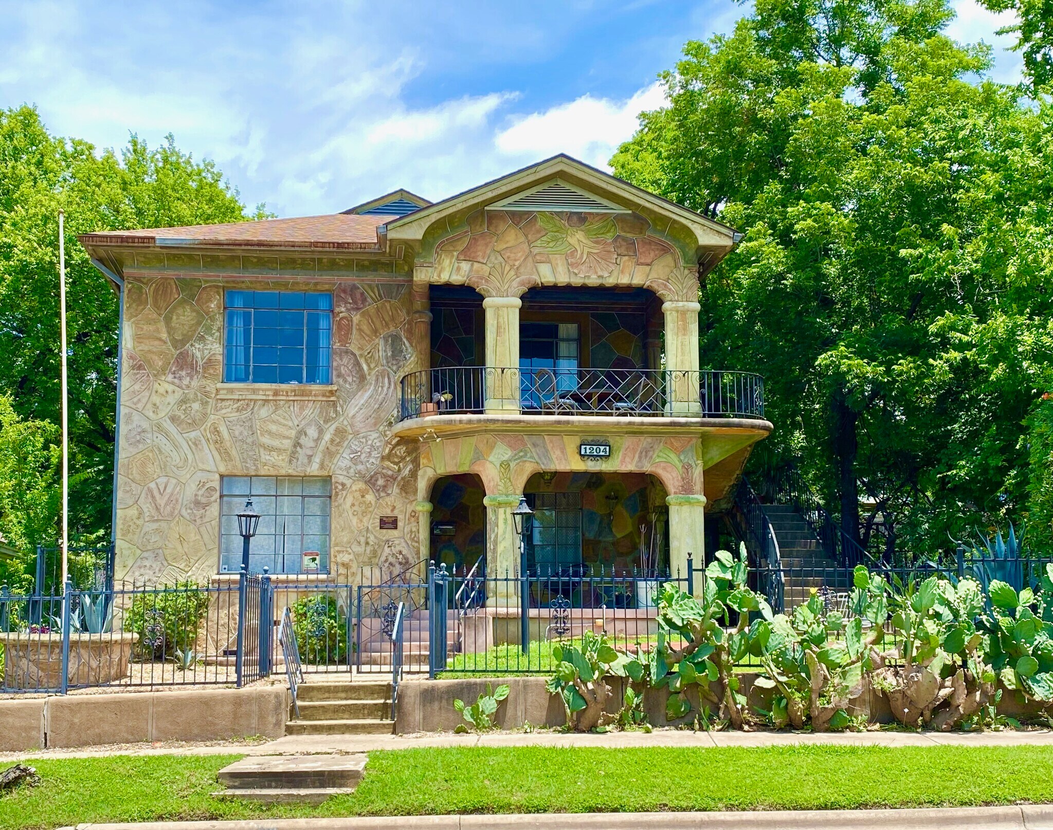 1204 E 7th St, Austin, TX for sale Primary Photo- Image 1 of 1