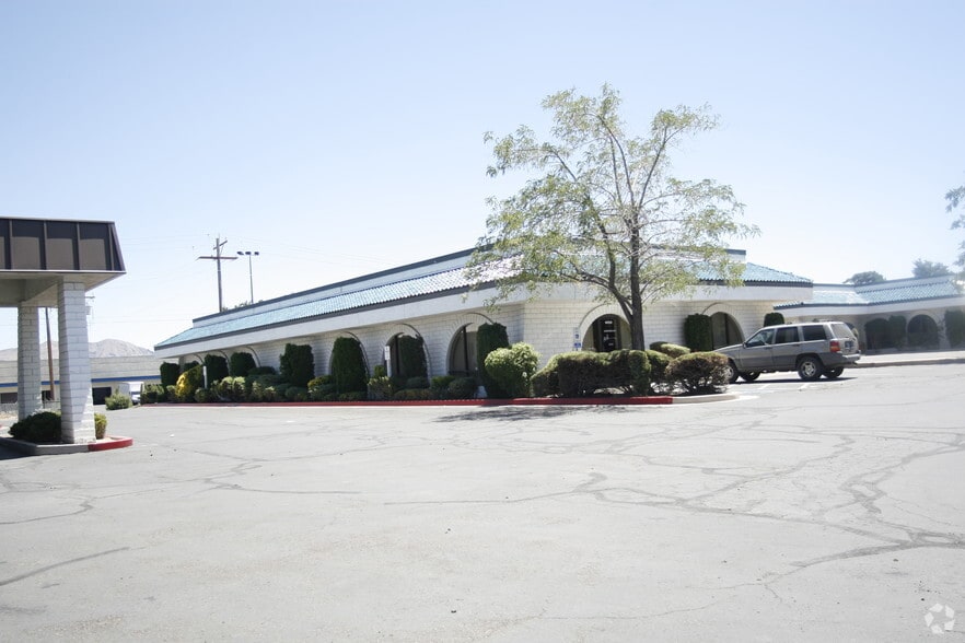 1475 Terminal Way, Reno, NV for sale - Building Photo - Image 1 of 1