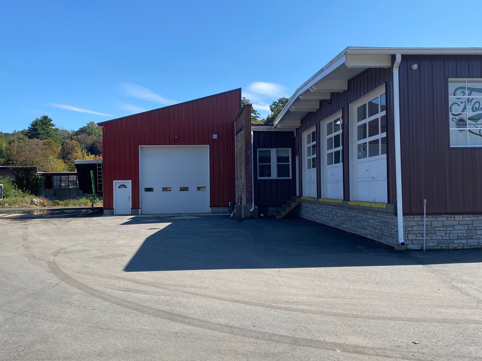 101 Main St, East Hampton, CT for sale Building Photo- Image 1 of 1