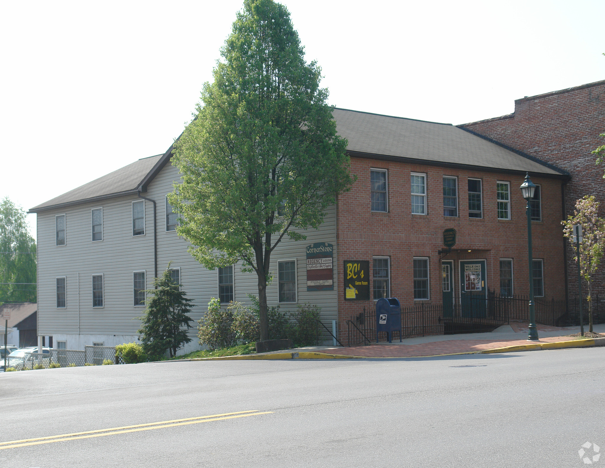 29 N Market St, Selinsgrove, PA for sale Primary Photo- Image 1 of 1