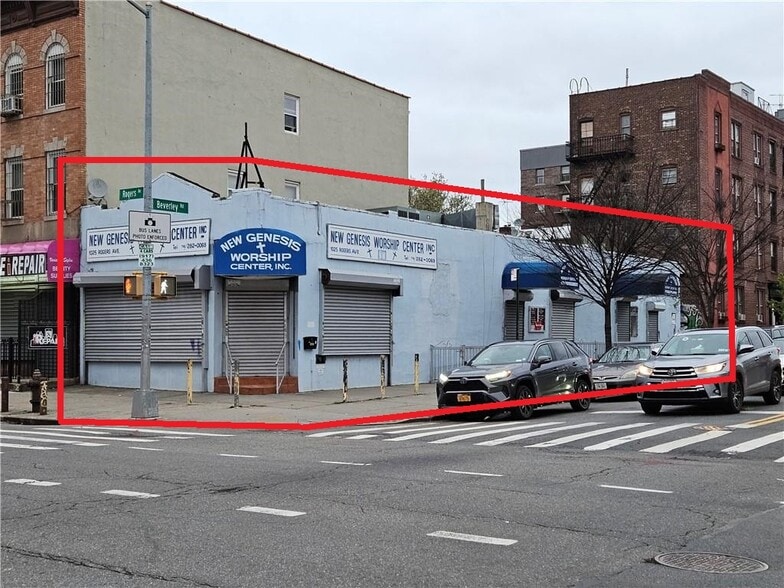 1025 Rogers Ave, Brooklyn, NY for lease - Building Photo - Image 1 of 35