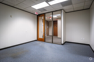 10777 Westheimer Rd, Houston, TX for lease Interior Photo- Image 2 of 10