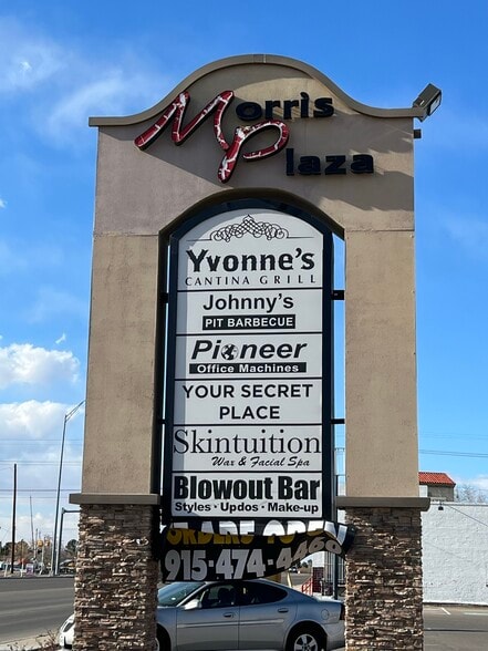 4760-4774 Doniphan Dr, El Paso, TX for lease - Building Photo - Image 3 of 4