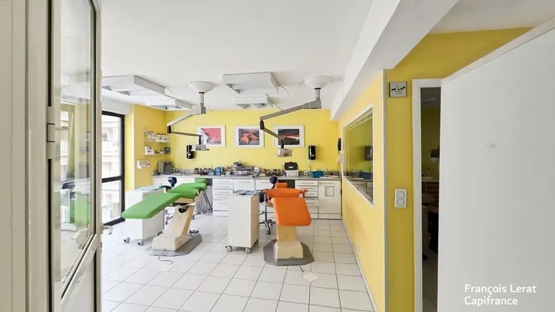 Flex in Menton for sale Building Photo- Image 1 of 15