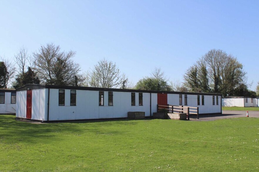 Waltham Rd, Maidenhead, SL6 3LW