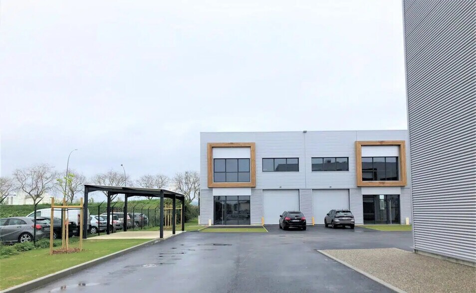 Flex in Toulouse for lease - Building Photo - Image 3 of 17