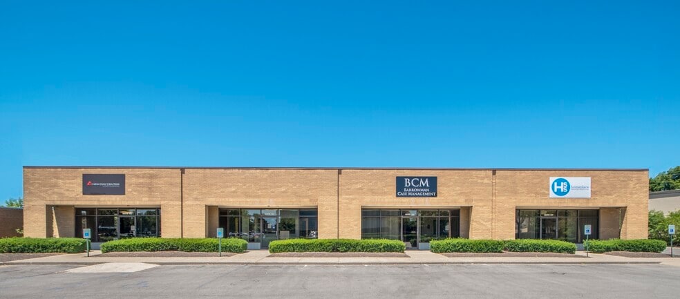 2647 Regency Rd, Lexington, KY for lease - Building Photo - Image 2 of 2