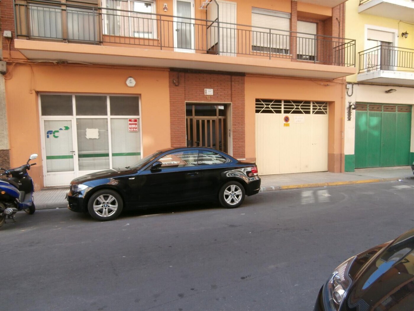 Retail in València for sale Building Photo- Image 1 of 22