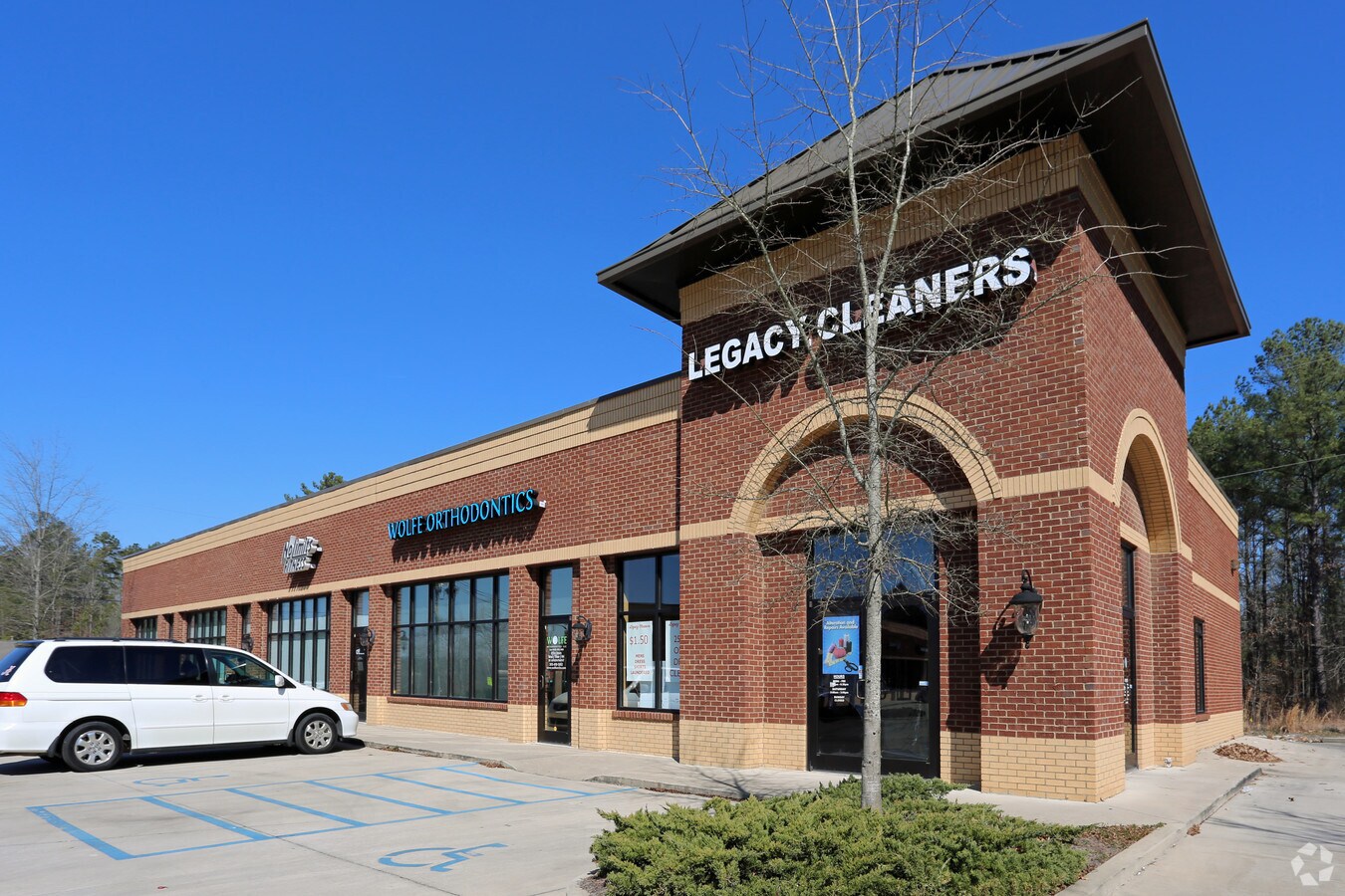 500 Riverwoods Pky, Helena, AL 35080