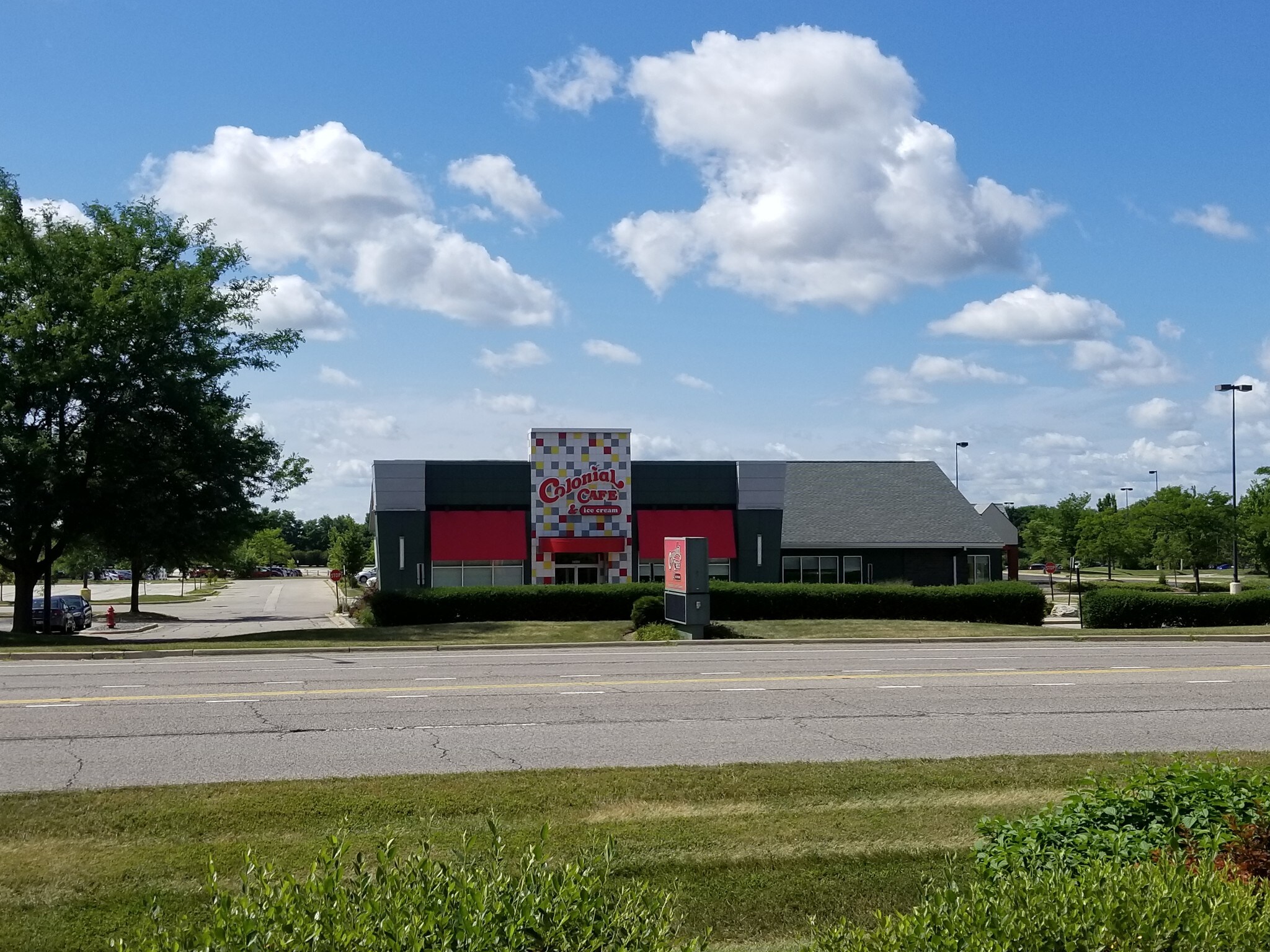 5689 Northwest Hwy, Crystal Lake, IL for sale Building Photo- Image 1 of 1