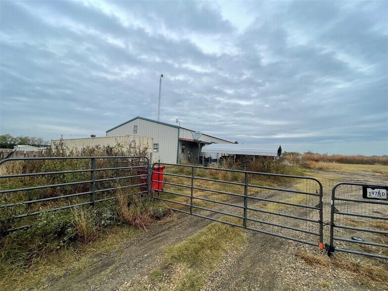 19760 US Highway 82 W, Honey Grove, TX for sale - Primary Photo - Image 1 of 1