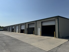 9314 Converse Business Ln, Converse TX - Warehouse