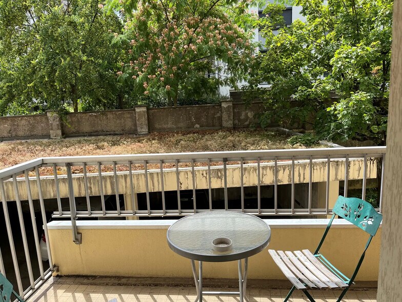 4 Route De Vignières, Annecy for lease - Building Photo - Image 2 of 3