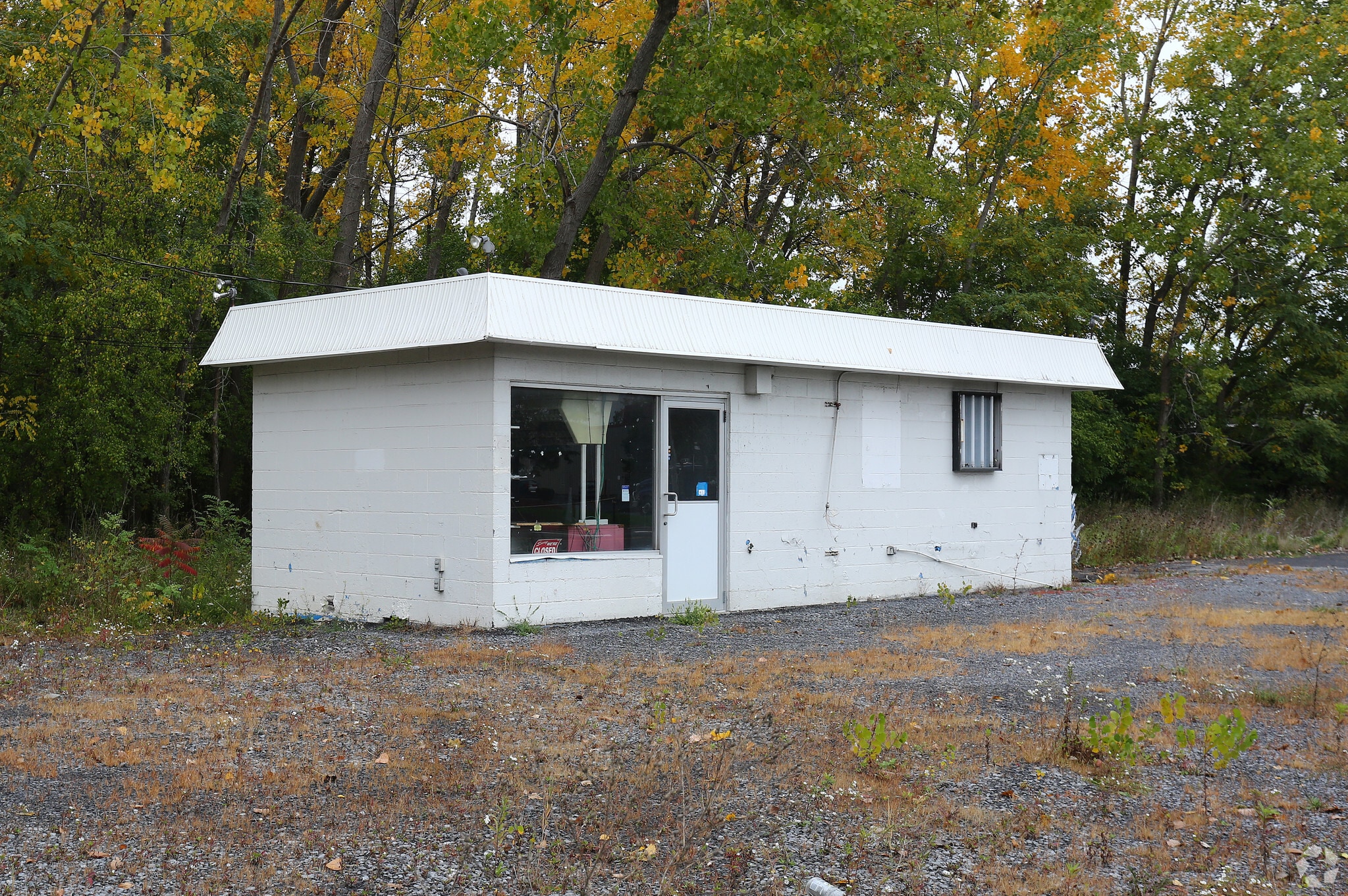 6867 Manlius Center Rd, East Syracuse, NY for sale Primary Photo- Image 1 of 1