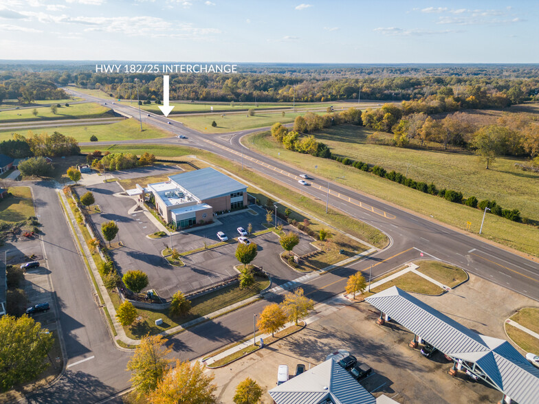 225 Tomlinson Dr, Starkville, MS for lease - Aerial - Image 3 of 49