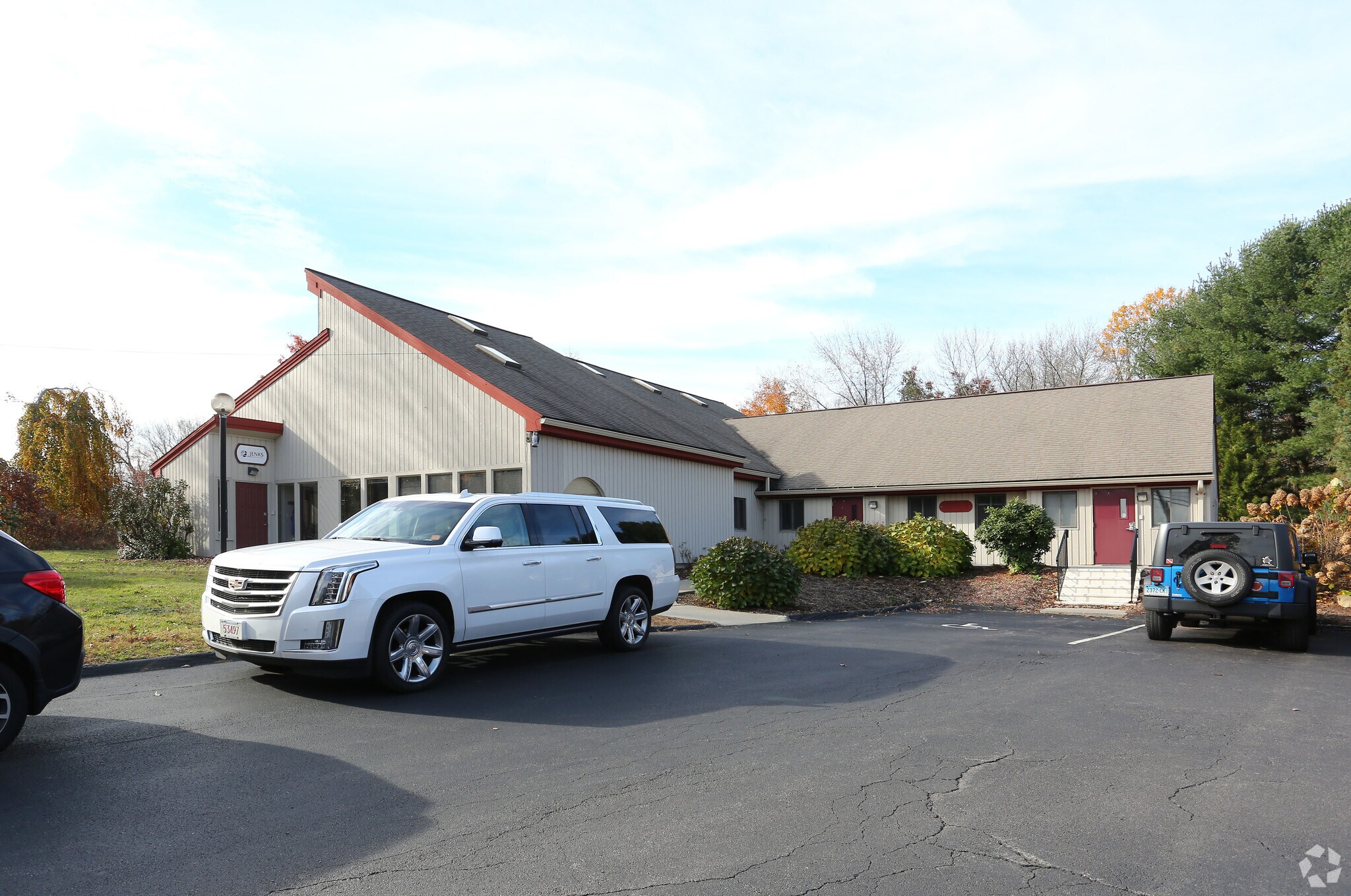 205 E High St, East Hampton, CT for sale Primary Photo- Image 1 of 1