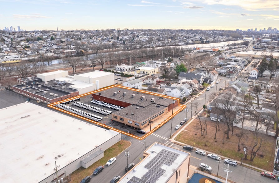 288-300 Ralph St, Belleville, NJ for sale - Building Photo - Image 1 of 14