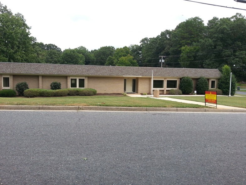1000 N 5th St, Albemarle, NC for sale - Building Photo - Image 1 of 1