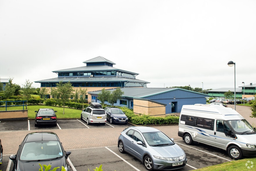 1-27 Jubilee Rd, Workington for lease - Building Photo - Image 2 of 9