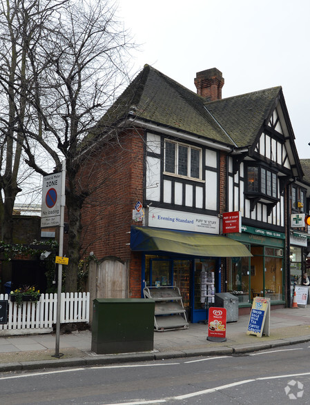 7 Bedford Corner, London for sale - Primary Photo - Image 1 of 1