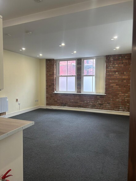 1-3 Nicholas St, Burnley for lease - Interior Photo - Image 2 of 5