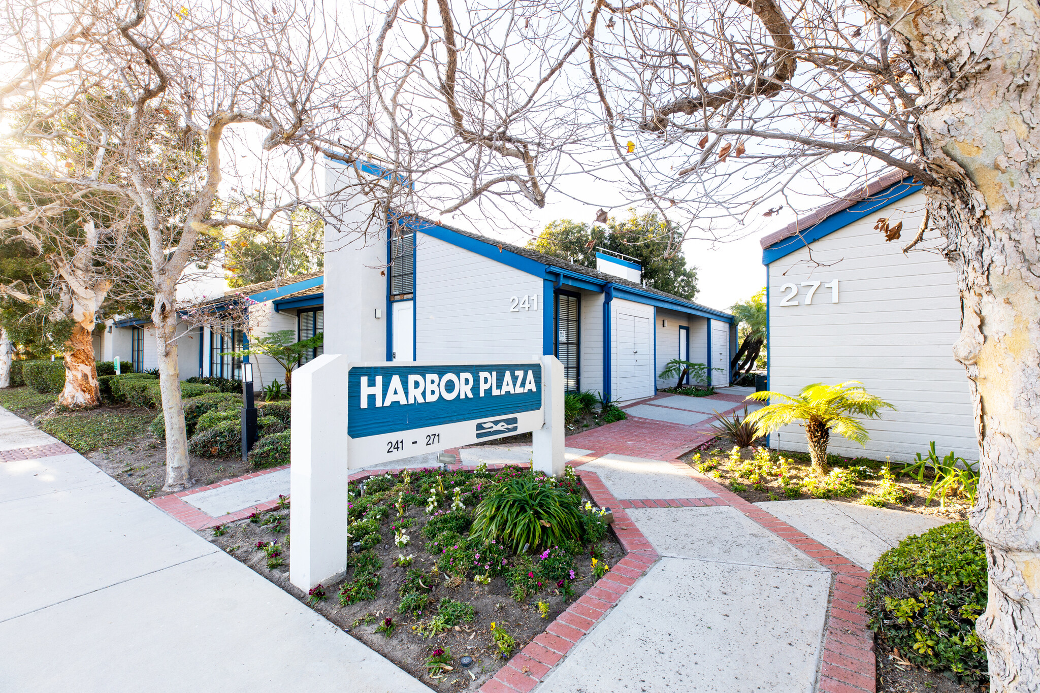 241-271 Market St, Port Hueneme, CA for sale Building Photo- Image 1 of 1