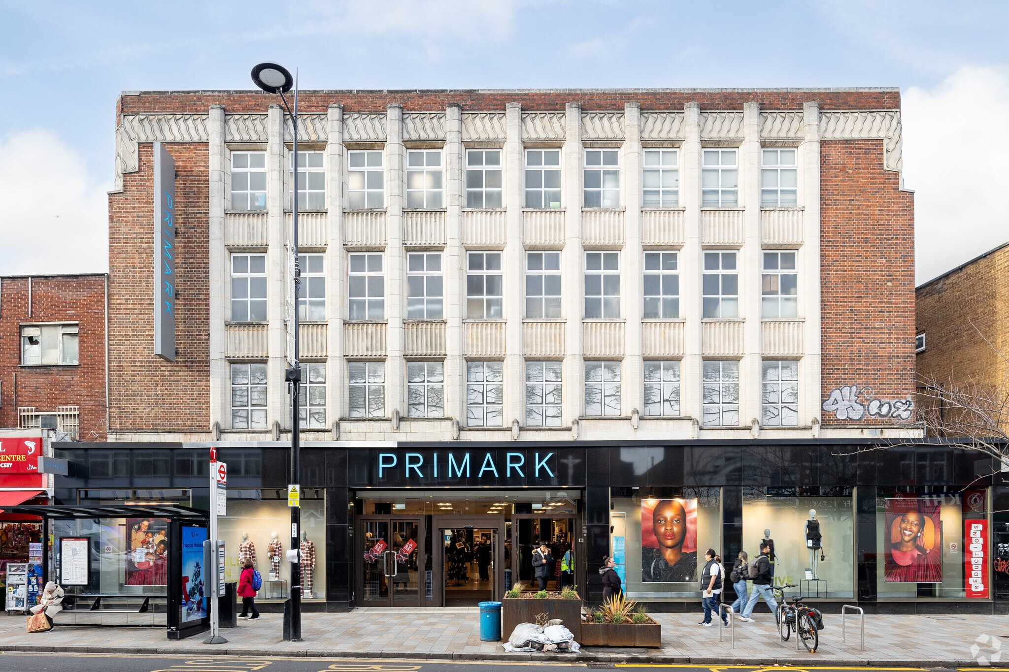 180-190 Lewisham High St, London for sale Primary Photo- Image 1 of 1