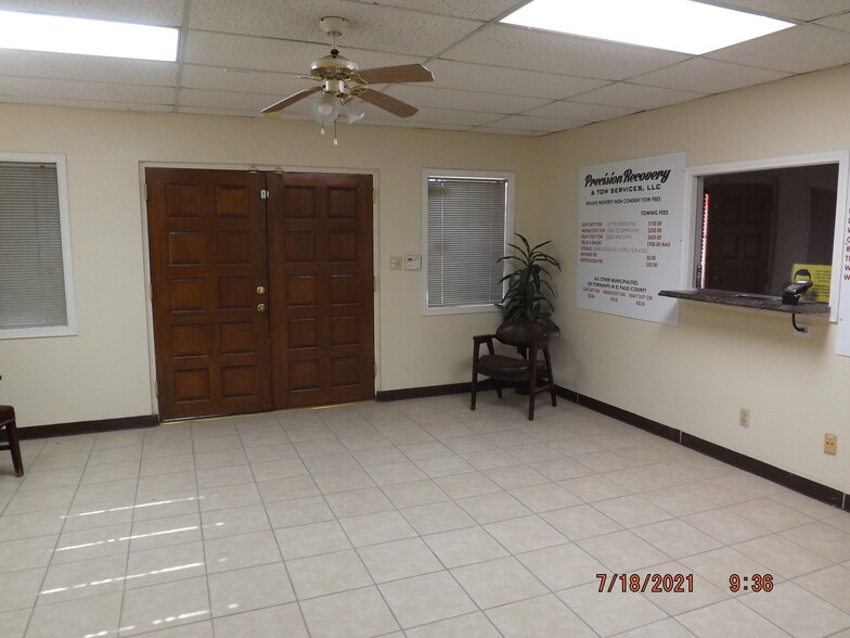 4601 Titanic Ave, El Paso, TX for sale - Building Photo - Image 3 of 19