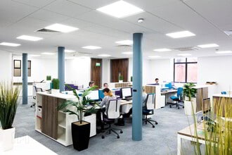 40 Linenhall St, Belfast for lease Interior Photo- Image 1 of 1