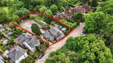 The Cmn, High Wycombe, BKM - AERIAL map view