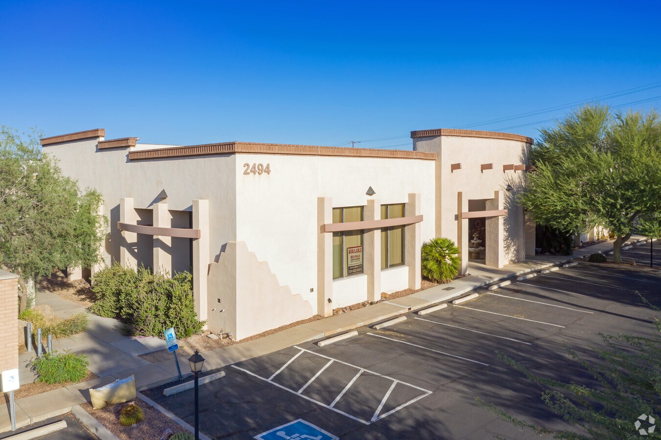 2494 E River Rd, Tucson, AZ 85718