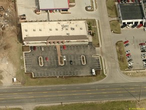 17533-17545 Chesterfield Airport Rd, Chesterfield, MO - aerial  map view