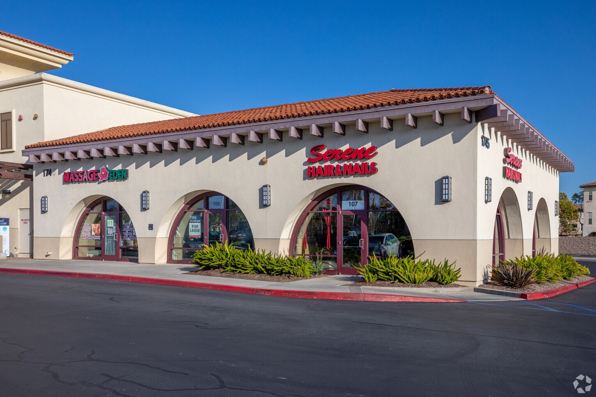 1745 Eastlake Pky, Chula Vista, CA 91915 The Marketplace at