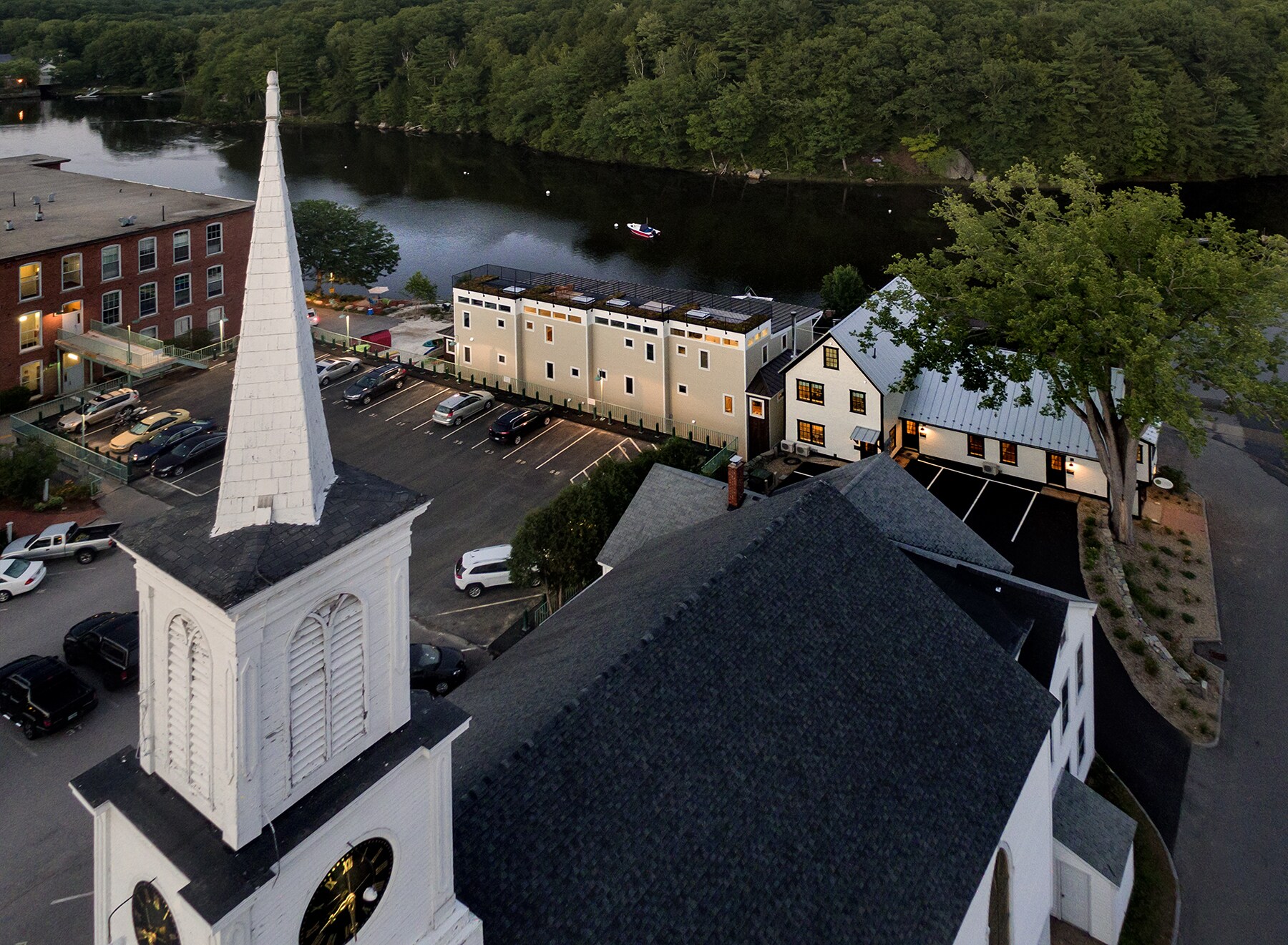 13 Water St, Newmarket, NH 03857 Office/Retail for Lease