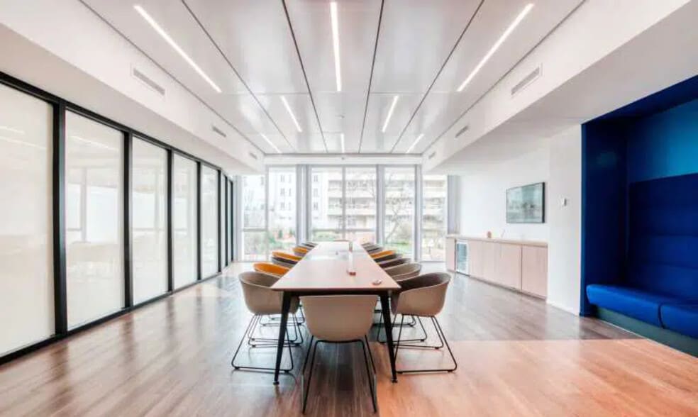 12-34 Rue Du Château Des Rentiers, Paris for lease - Interior Photo - Image 3 of 10