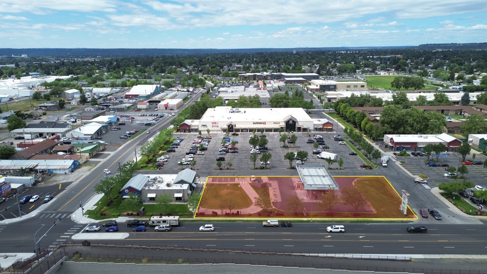 3909 N Market St, Spokane, WA for lease - Aerial - Image 2 of 2